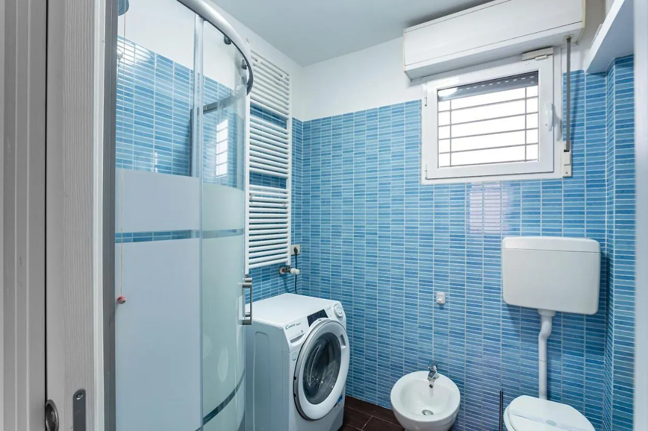 Casa Kikka - Milano City - By Host4U Apartamento 0*,
